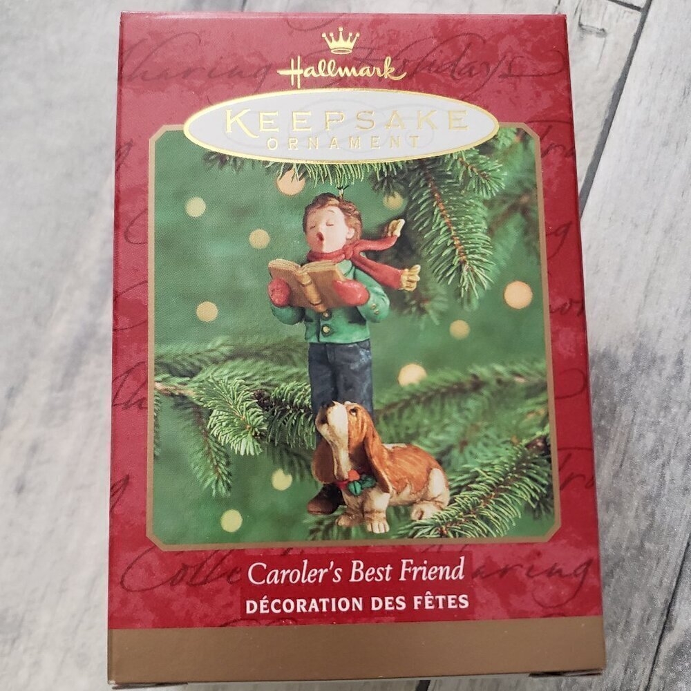 NWT - 2000 Carolers Best Friend Dog - Hallmark Keepsake Ornament